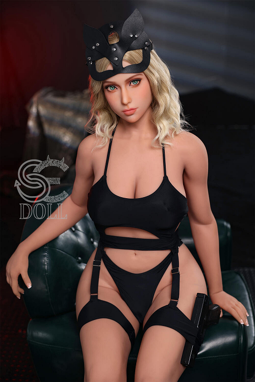 5 Creative Backdrop Ideas for Realistic Sex Doll Photography