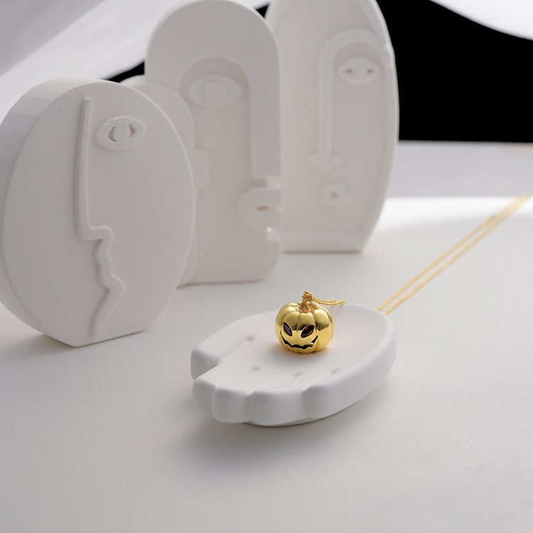 Custom Birthstone Pumpkin Necklace in 18k Gold