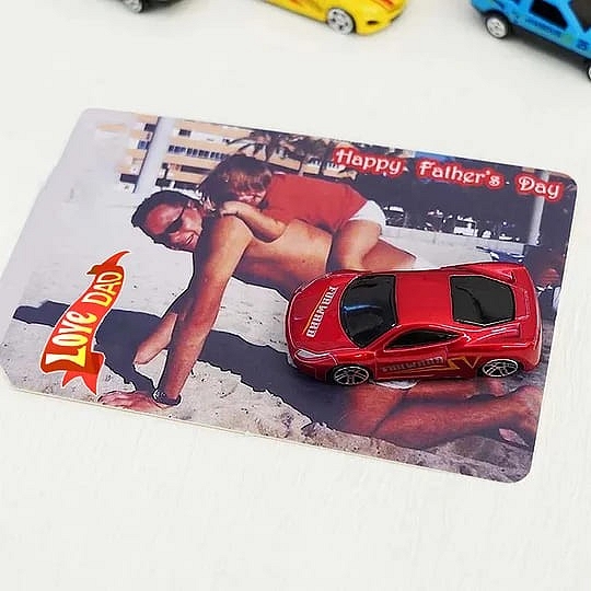 Persönliches Auto-Modell für Papa – Liebevoll gestaltet zum Ehrentag