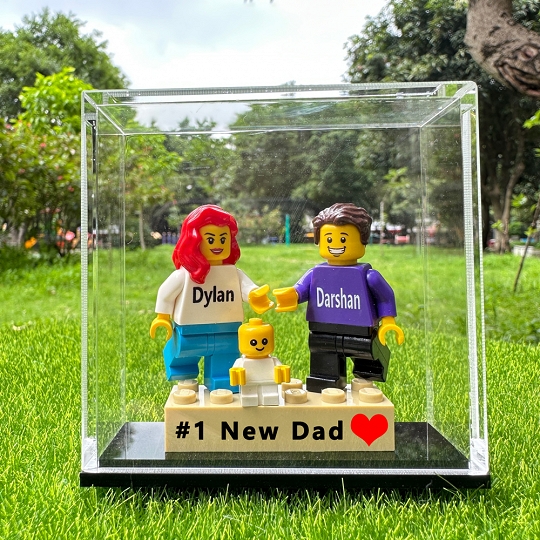 Custom Minifigures with Brick for Family with Box – A Personalized Gift Dad Will Love