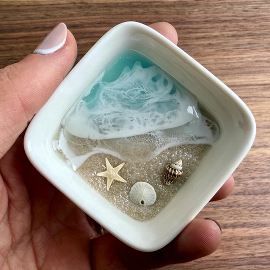 Mini Square Coastal Ring Dish – Handmade Jewelry Tray with Shells & Blue Water