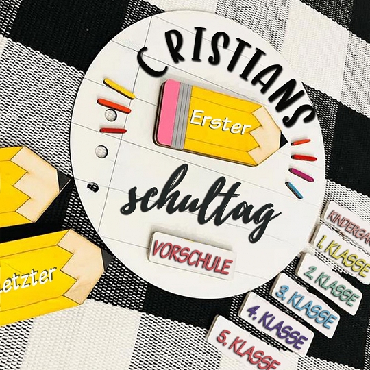 Personalisierte Einschulungstafel mit Lineal & Bleistift – Fotoprop fürs Schuljahr