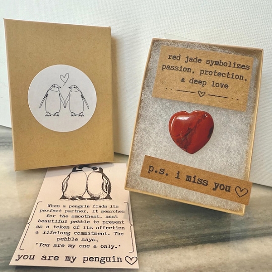 Heart Pebble Love Token for Valentine’s Day I Miss you Boyfriend Girlfriend