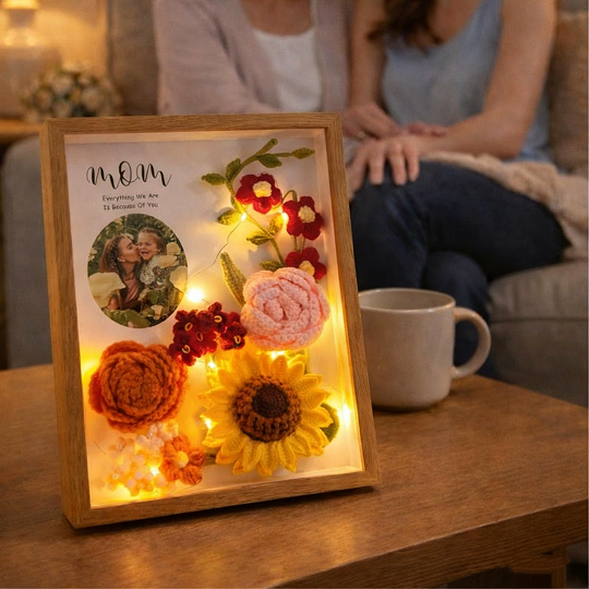 Crochet Flower Frame with Photo – Mother’s Day Gift