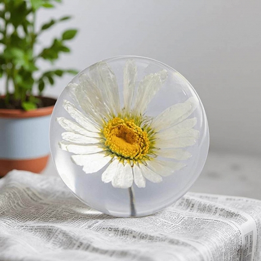 Resin Floral Lamp – Mother’s Day Gift Idea