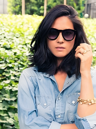 Gorgeous Lace Front Remy Human Hair Wavy Wig