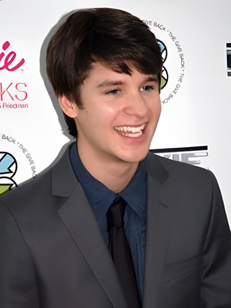 Most Popular Synthetic Straight Capless Wig