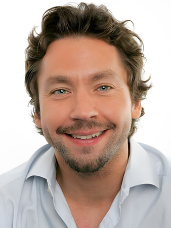 Flattering Lace Front Wavy Human Hair Wig