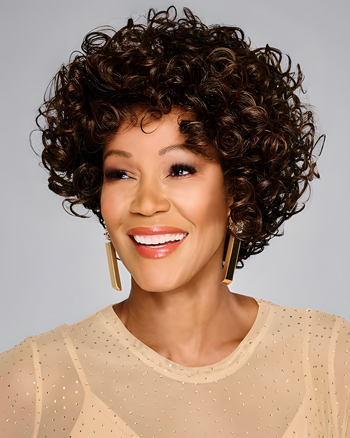 Short Curly Wig with Natural Volume – Fluffy Afro Style for Elegant Daily Looks