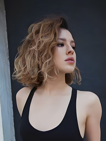 Popular Wavy Remy Human Hair Lace Front Wig