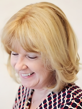 Attractive Synthetic Wavy Capless Wig