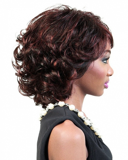 Short Curly Layered Wig with Bangs for Black Women – Natural Volume Look