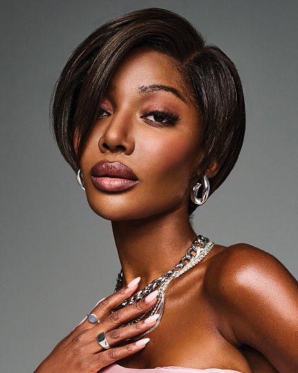 Elegant Short Bob Wig for Black Women – Natural Look Layered Pixie Cut with Side Part | Heat Resistant Synthetic Hair Wig for Daily Wear