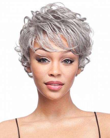 Short Silver Pixie Cut Wig with Layered Tousled Style for Women – Natural Volume Look