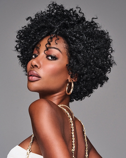 Natural Short Afro Curly Wig – Fluffy Kinky Curls in Jet Black for Bold Volume