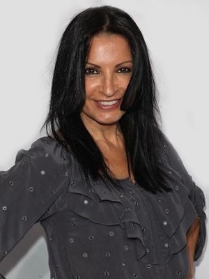 Glamorous Synthetic Straight Lace Front Wig