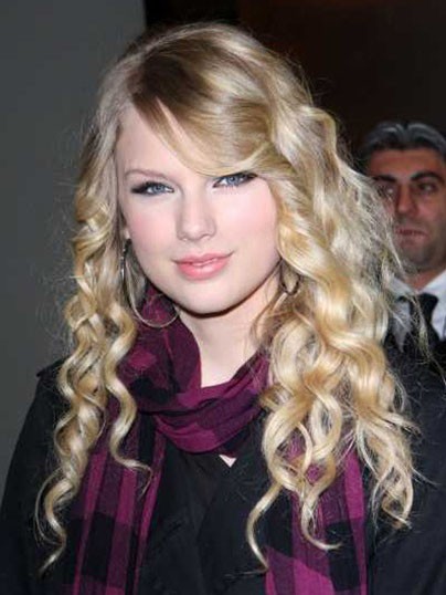 Taylor Swift Attractive Wavy Lace Front Synthetic Wig