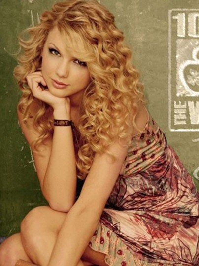Taylor Swift Affordable Wavy Lace Front Synthetic Wig