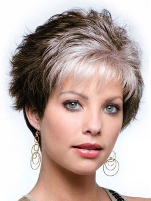 Capless Wavy Short Gray Wig with Wispy Bang