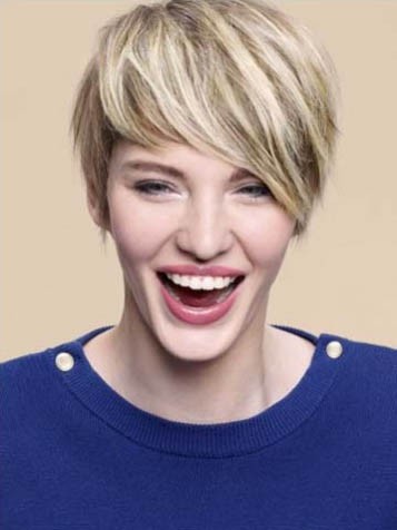 Flattering Capless Straight Remy Human Hair Wig