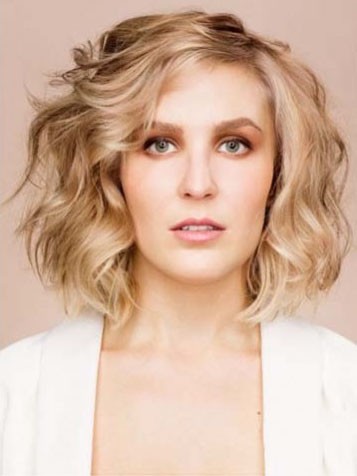 Seductive Synthetic Lace Front Wavy Wig