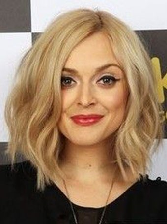Sweet Synthetic Wavy Lace Front Wig