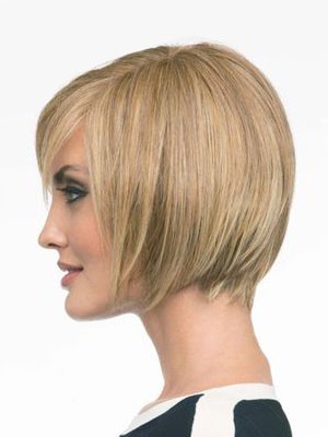 Striking Capless Synthetic Straight Wig