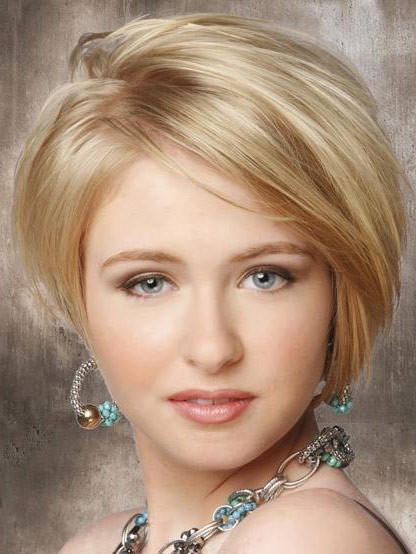 Elegante Short Straight Front Lace Synthetic Wig