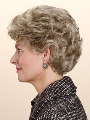 Comfortable Short Wavy Synthetic Wig