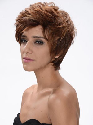 Striking Wavy Capless Synthetic Short Wig