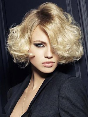 Impressive Synthetic Lace Front Wavy Wig