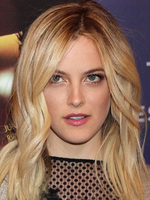 Fabulous Synthetic Lace Front Wavy Wig