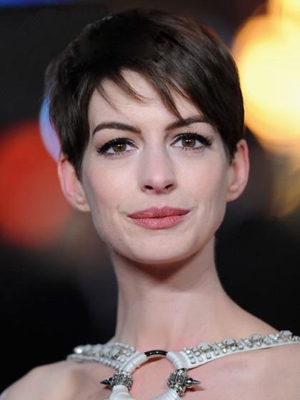 Elfe Anne Hathaway Spitzfront Synthetisch Perücke