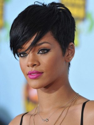 Rihanna Chic Kurz Elegant Frisur Perücke